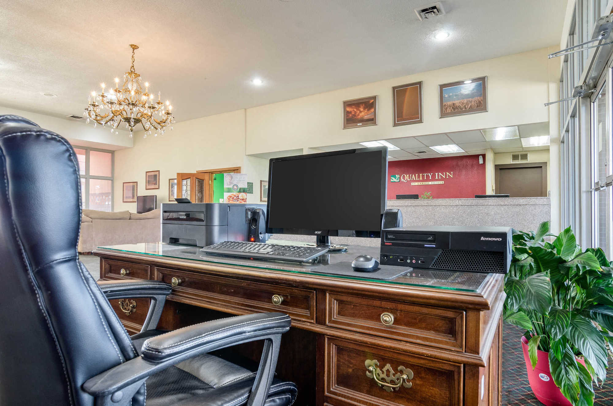 Colby Inn And Suites Fasilitas foto